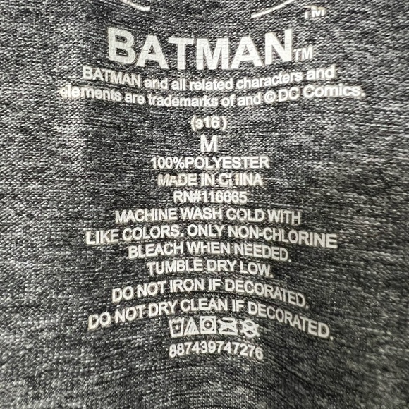 Batman Performance Shirt - Picture 4 of 4